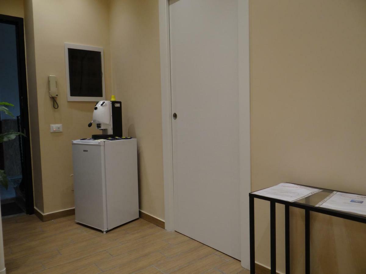 Montecarlo Palace Bed and Breakfast Palermo Exterior foto